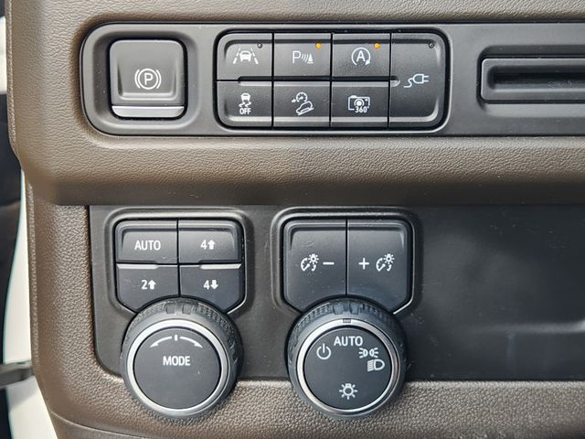2022 Chevrolet Suburban Z71 White at Cook Ford