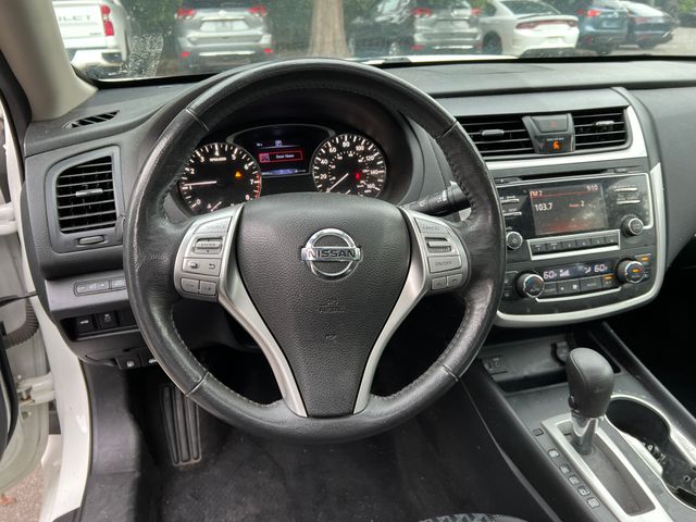 2017 Nissan Altima 2.5 SV 13