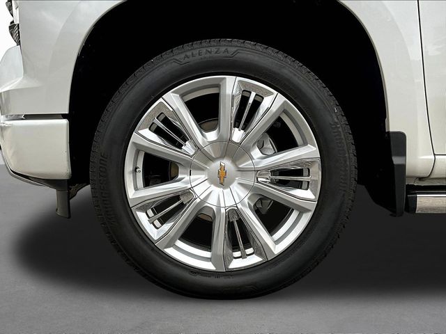Used 2025 Chevrolet Silverado 1500 Truck