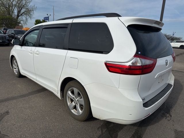 2015 White Toyota Sienna LE FWD Van