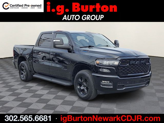 Diamond Black 2025 RAM 1500 Tradesman Crew Cab 4WD Pickup Truck Four-Wheel Drive 8-Speed Automatic