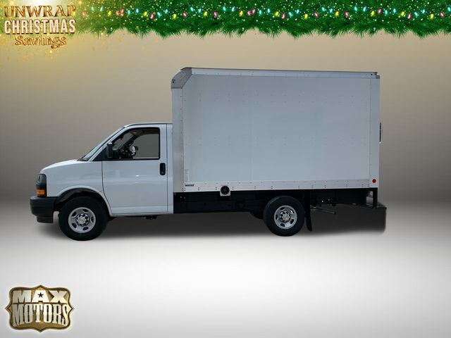 2022 Chevrolet Express 3500 Work Van 4