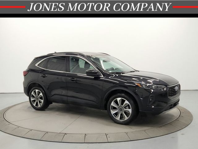 2025 Ford Escape Platinum AWD