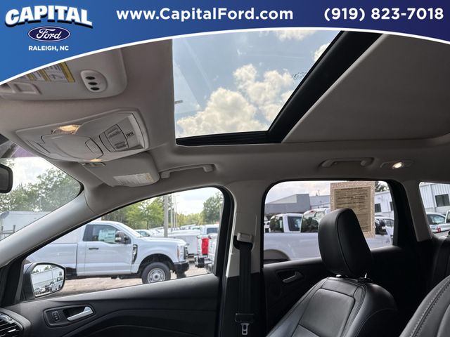 Used 2018 Gray Ford Titanium image 22