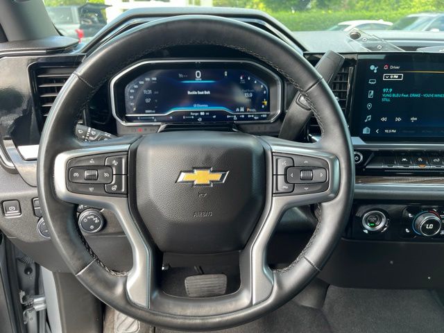 2023 Chevrolet Silverado 1500 LT - Photo 21