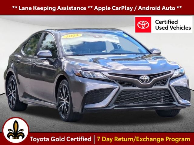 2024 Toyota Camry SE 1