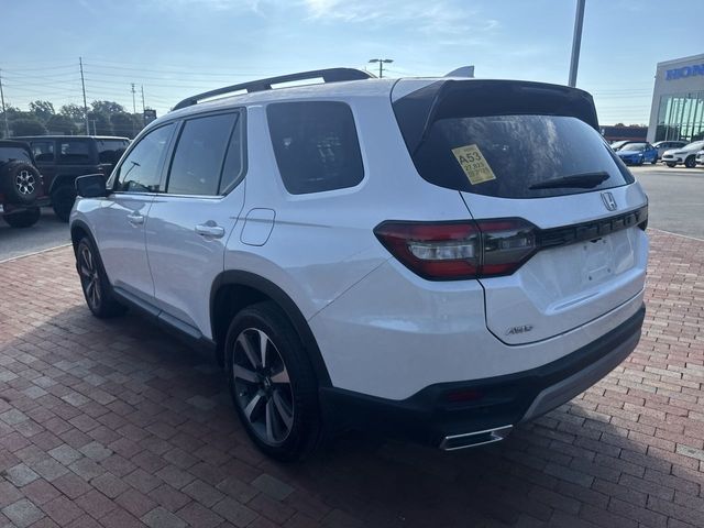 Used 2025 Honda Pilot SUV