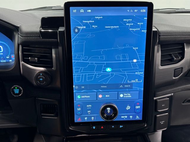 2025 Ford F-150 Lightning Flash photo