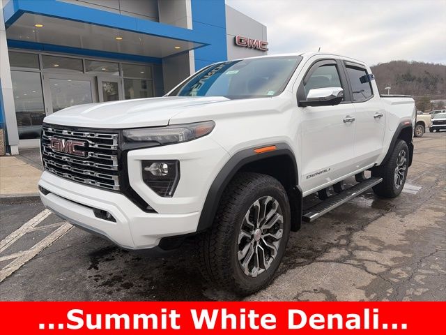 2023 GMC Canyon Denali Crew Cab 4WD