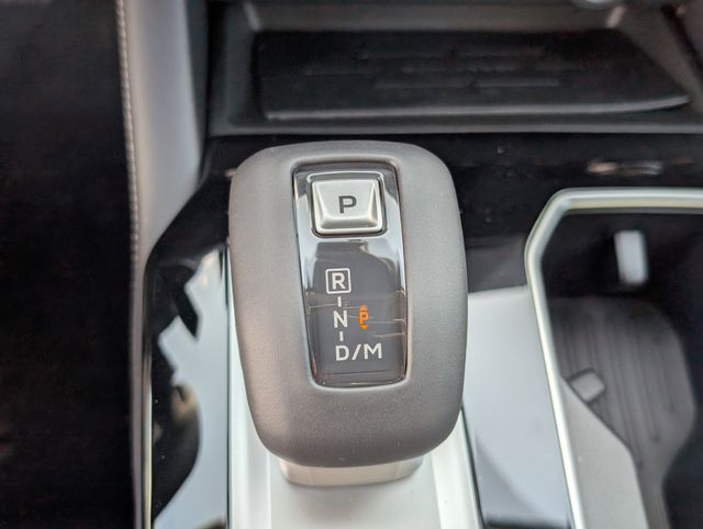 New 2026 White Mitsubishi SE image 19