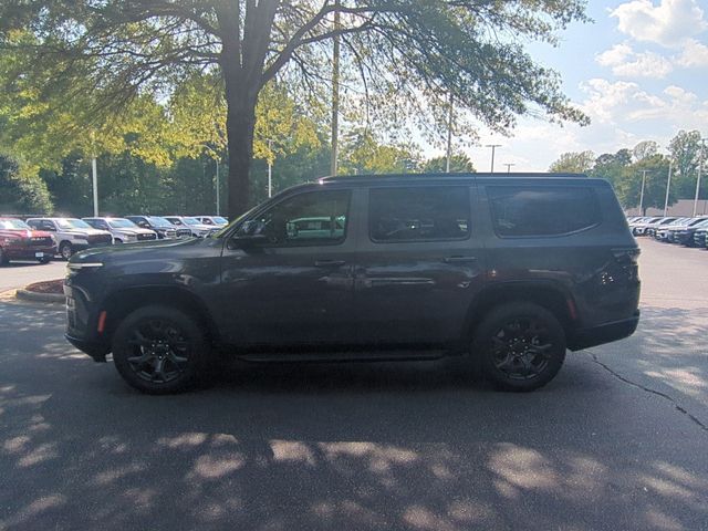 New 2026 Baltic-Gray Metallic Clear-Coat Exterior Paint Jeep Upland image 2