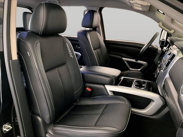 2017 Nissan Titan XD PRO-4X - 7