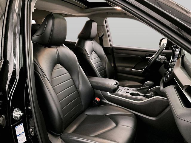 2022 Toyota Highlander XLE Black at Auto Express Mitsubishi