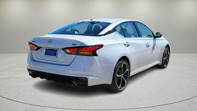 2025 Nissan Altima