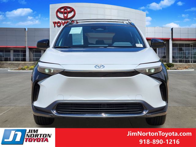 Used 2024 Toyota bZ4X XLE with VIN JTMAAAAA1RA041226 for sale in Tulsa, OK