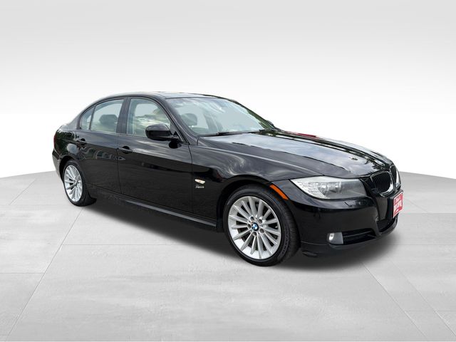  2011 BMW 3 Series 328i xDrive Sedan AWD   