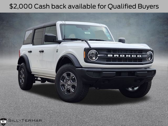 Oxford White 2026 Ford Bronco SUV / Crossover Four-Wheel Drive Automatic
