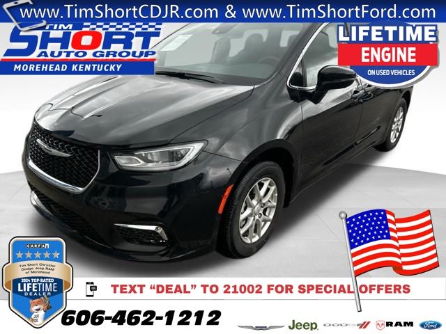 Diamond Black Crystal Pearlcoat 2026 Chrysler Pacifica Select FWD Minivan Front-Wheel Drive 9-Speed Automatic