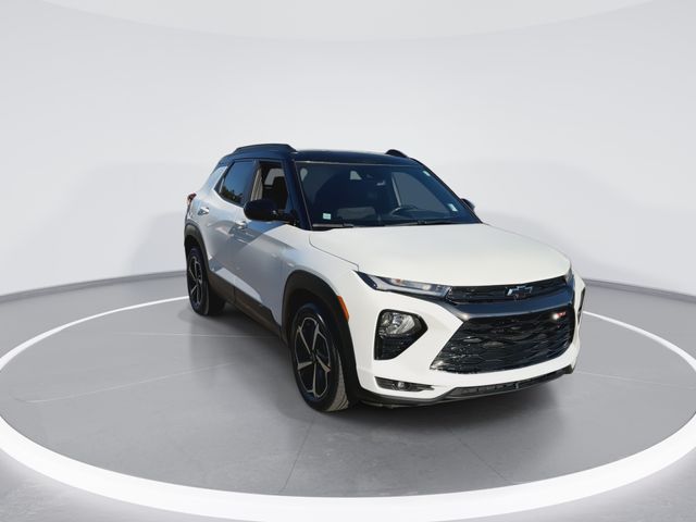 Used 2023 White Chevrolet RS image 3