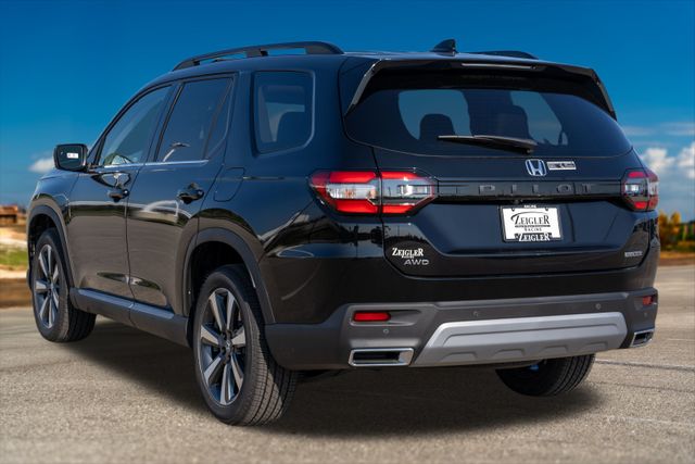 2025 Honda Pilot Touring 5