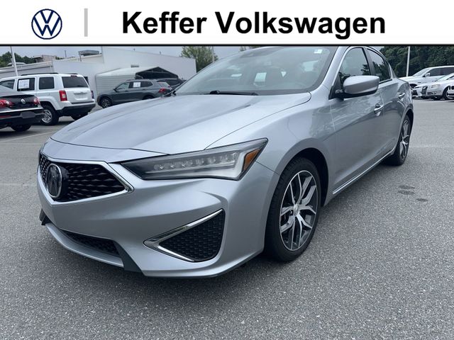 Silver 2019 Acura ILX Sedan Front-Wheel Drive 8-Speed Dual Clutch