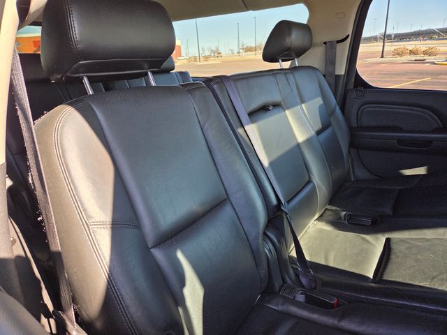 2010 Cadillac Escalade ESV Luxury