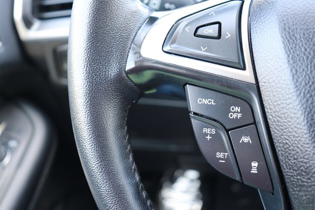 2024 Ford Edge SEL photo
