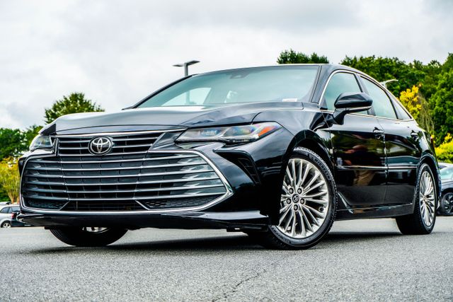 Midnight Black Metallic 2020 Toyota Avalon Sedan Front-Wheel Drive 8-Speed Automatic