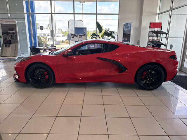 2027 Chevrolet Corvette Stingray - 4