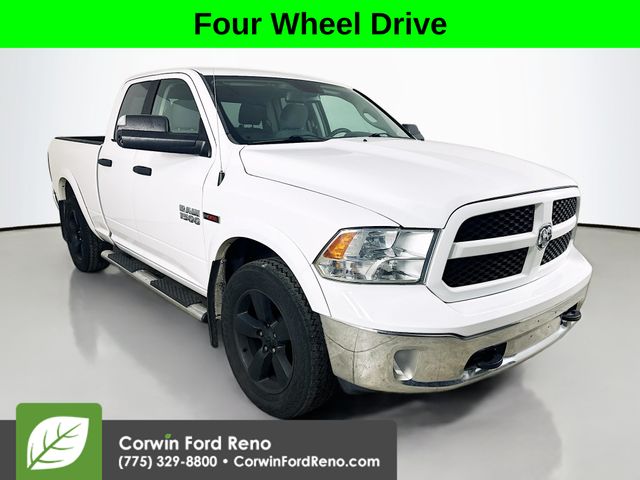 Bright White Clearcoat 2016 RAM 1500 Pickup Truck Four-Wheel Drive 8-Speed Automatic