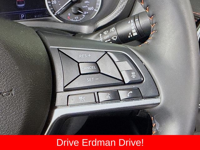 2025 Nissan Sentra SR - Photo 13