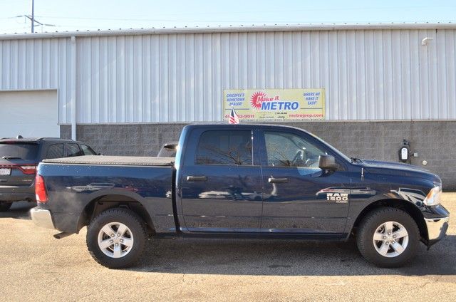 2023 RAM 1500 Classic Tradesman Crew Cab 4WD