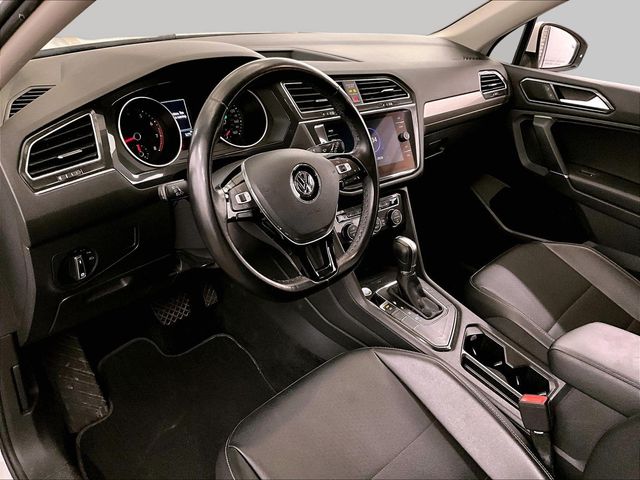 2018 Volkswagen Tiguan 2.0T SEL - 11