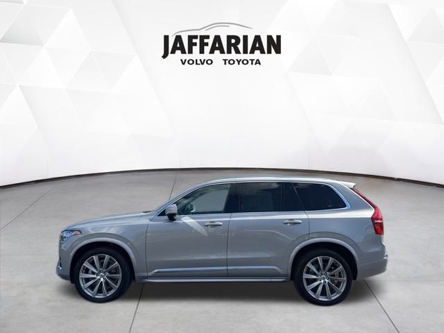 2023 Volvo XC90 Ultimate photo 2