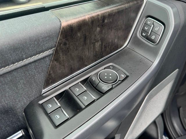 Used 2021 Blue Ford Lariat image 18