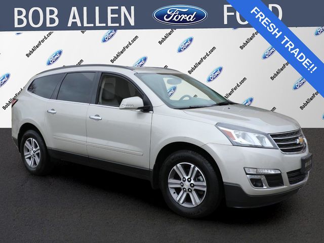 Champagne Silver Metallic 2017 Chevrolet Traverse 2LT FWD SUV / Crossover Front-Wheel Drive 6-Speed Automatic