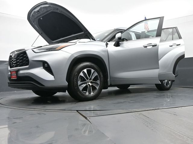 2023 Toyota Highlander XLE 49