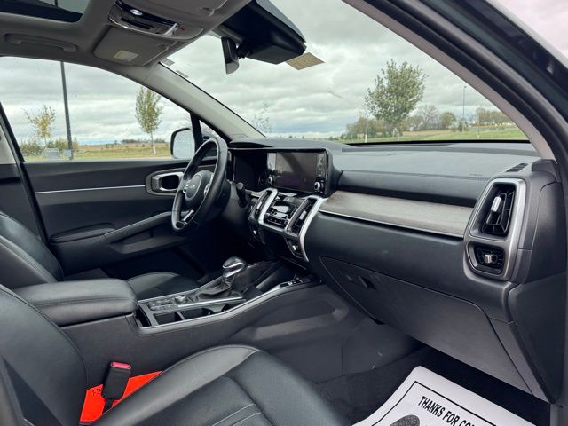 2023 Kia Sorento X-Line EX