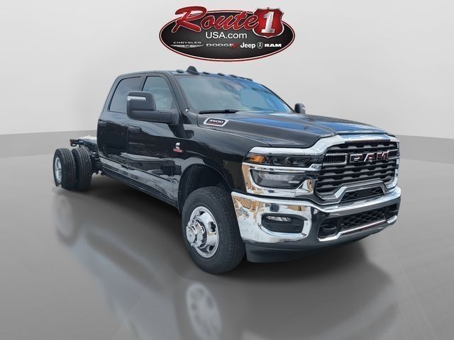 2026 RAM 3500 Chassis Tradesman Crew Cab LB DRW 4WD