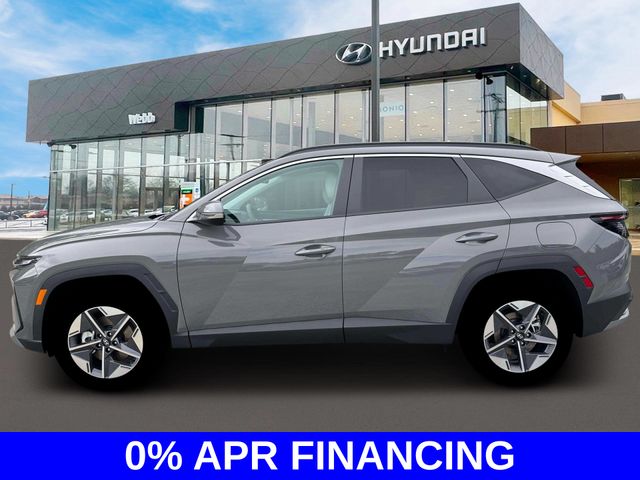 New 2026 Gray Hyundai SEL Premium image 3