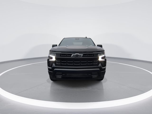 Used 2022 Black Chevrolet RST image 3