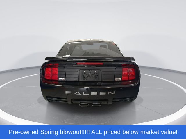 Used 2005 Black Ford GT Premium image 8