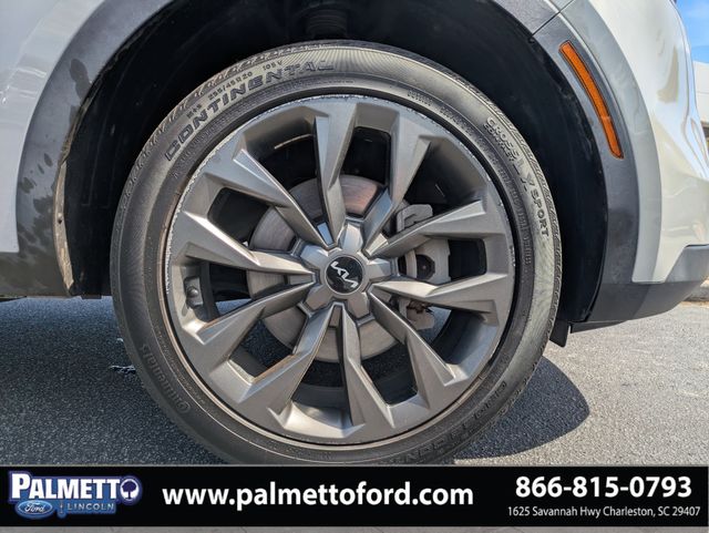 used 2022 Kia Sorento car, priced at $27,979