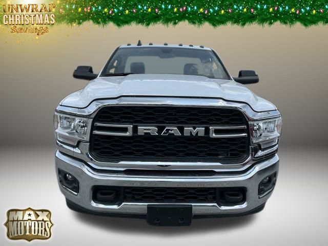 2022 Ram 3500 Tradesman 2