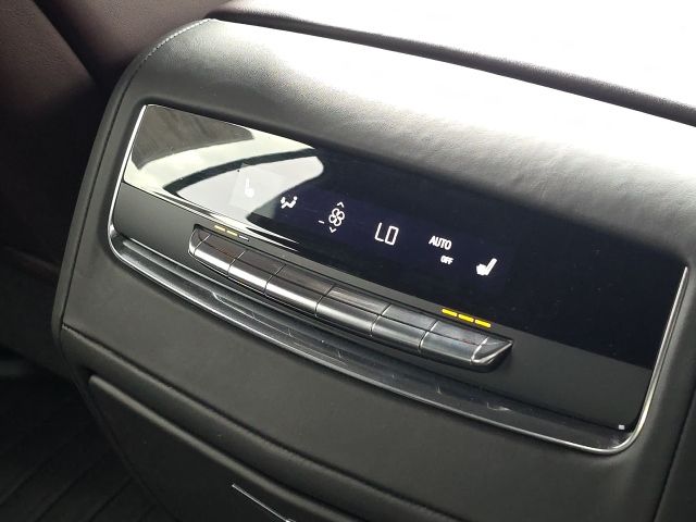 2021 Cadillac Escalade Premium Luxury Platinum:44868A