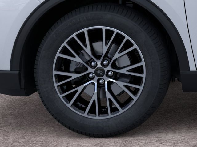 New 2025 Silver Ford Base image 19