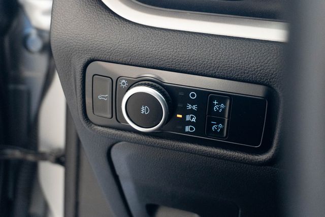 Used 2024 Ford Explorer SUV
