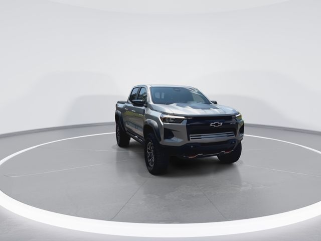 Used 2024 Gray Chevrolet ZR2 image 3