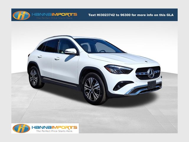 Polar White 2025 Mercedes-Benz GLA 250 4MATIC SUV / Crossover All-Wheel Drive 8-Speed Dual Clutch