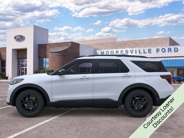 New 2026 White Ford Tremor image 3